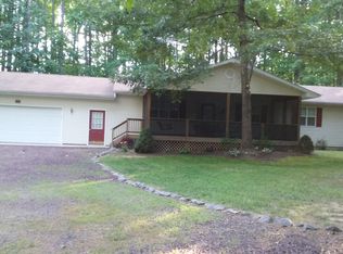 32 Miltons Ln, Louisa, VA 23093