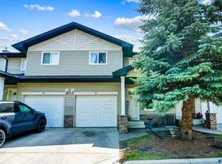 760 N Railway Gate SW #702, Airdrie, AB T4B3C6