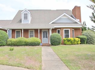 100 Williamsburg Ave, Warner Robins, GA 31088