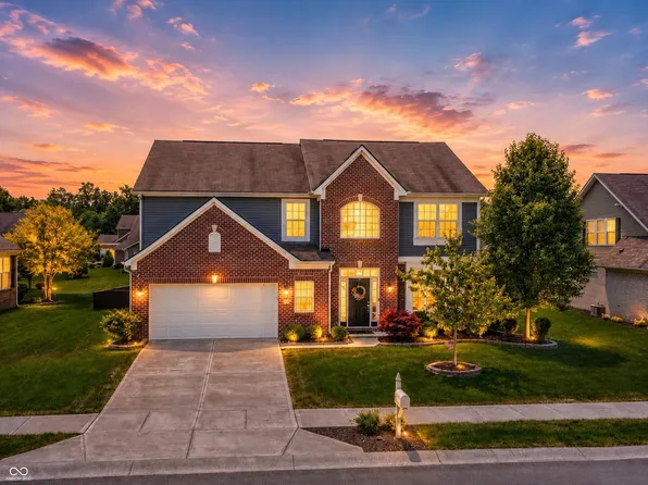 5583 W Port Dr, McCordsville, IN 46055