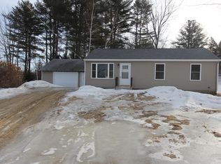 24 Pinecrest Ave, Sabattus, ME 04280