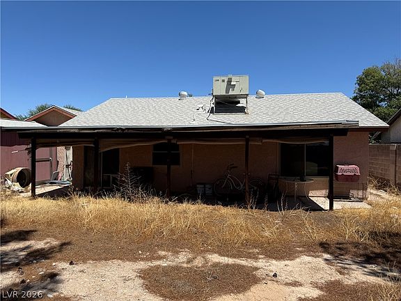5th image of 124 Montello Ave