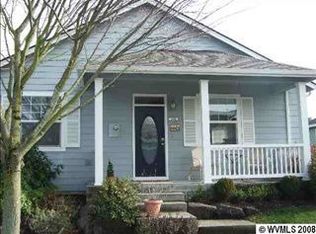 940 NE Pacific Dr, Fairview, OR 97024