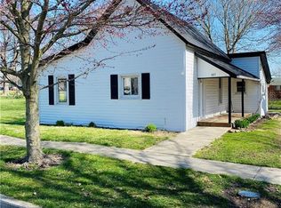 307 S Clark St, Colfax, IN 46035