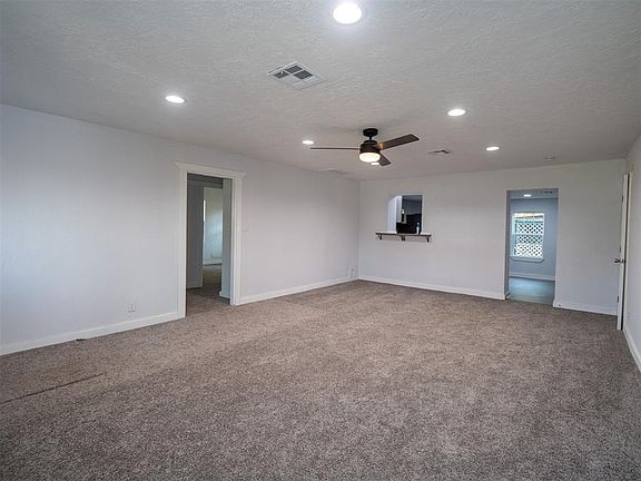 4th image of 420 W Johnson St