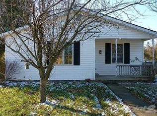 121 Bell Ct, Versailles, KY