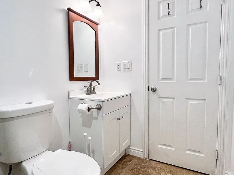 8824 Arcadia Ave — Photo 15