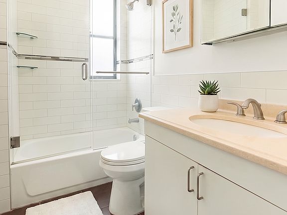 5th image of 14 Butler Pl APT 96