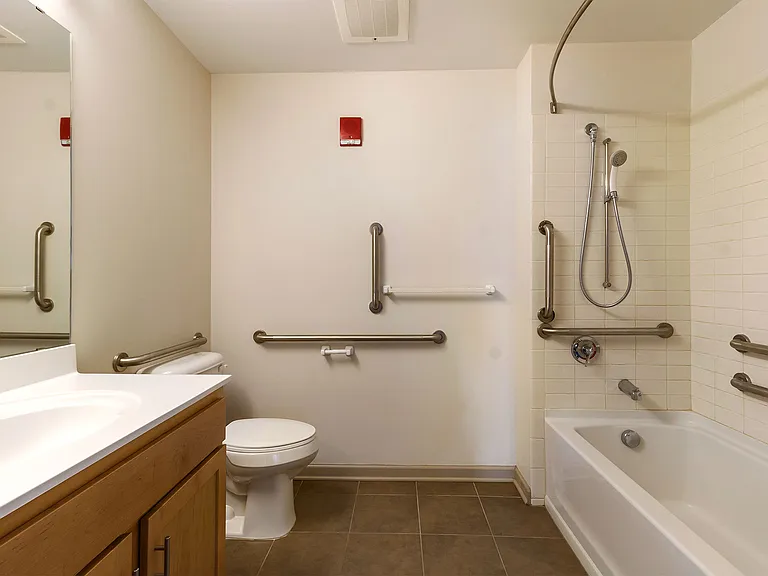 Strathmore Apartments — Photo 10