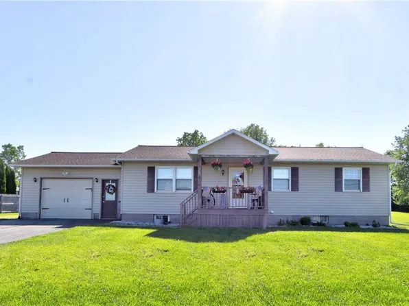 2107 Mills Rd, Waterloo, NY 13165