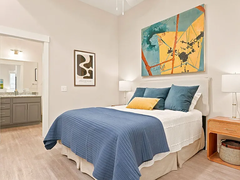 Neel's Lofts — Photo 91