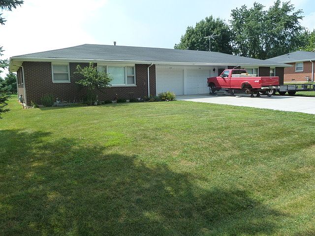 1st image of 1121-1123 Johnston Dr