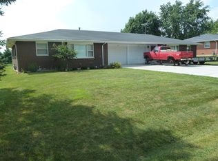 1121-1123 Johnston Dr, Aurora, IL 60506