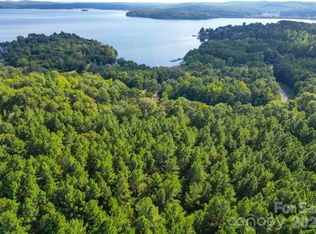 222 Mallard Dr, New London, NC 28127