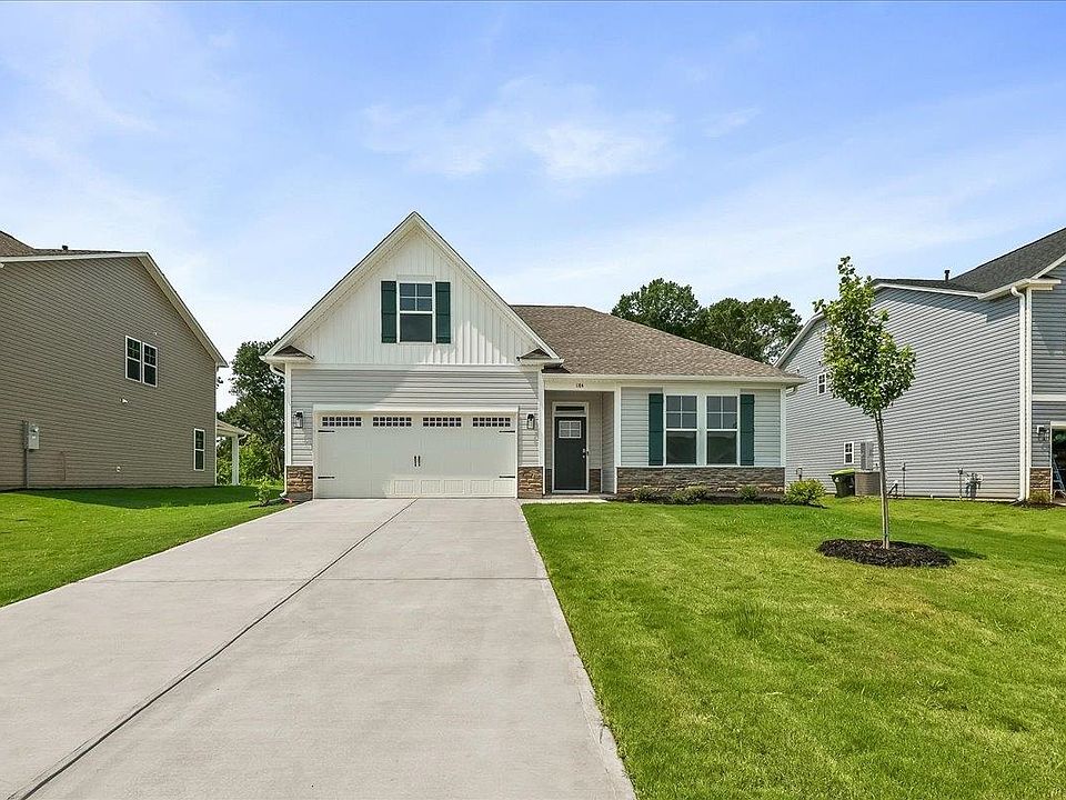 1st image of 184 Hunter Ridge Dr
