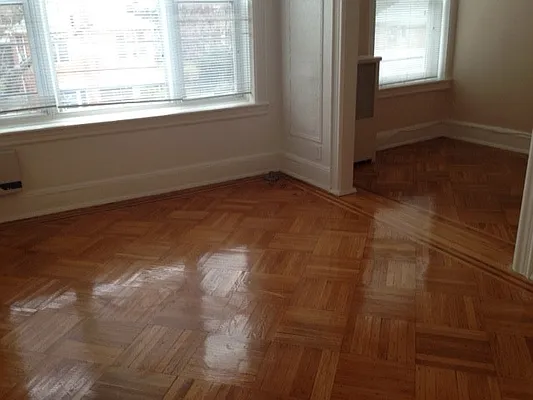 Rented by Alexiou Realty | media 3