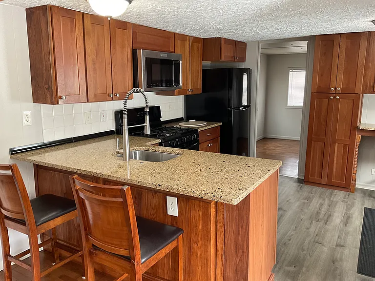 3106 Meadow Woods Dr — Photo 15