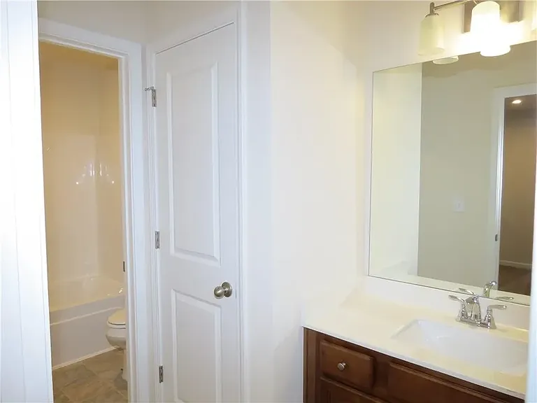 5640 Berney Cir — Photo 19