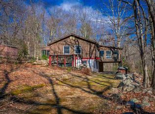 38 Sellet Rd, Pine Bush, NY 12566