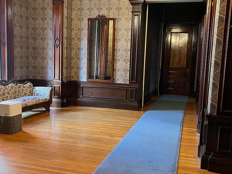 241 Middle St #11 — Photo 3