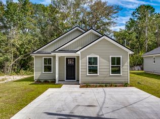 41 Franklin Dr, Crawfordville, FL 32327