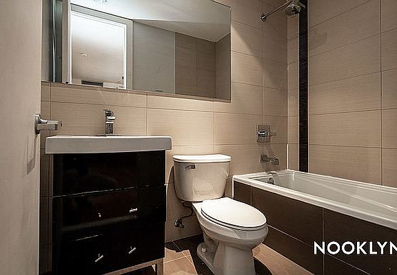 2nd image of 28 Fayette St APT 3R