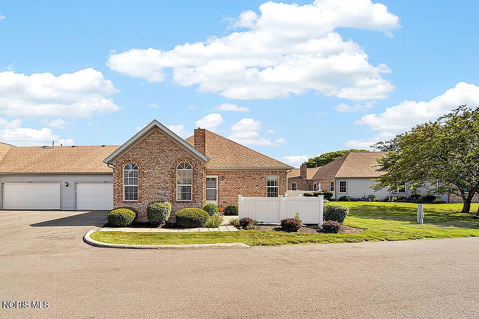 1st image of 2224 Fox Run Cir #6-24