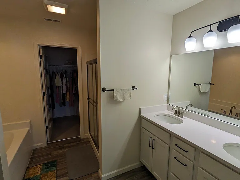 1118 Kingrail Dr — Photo 13