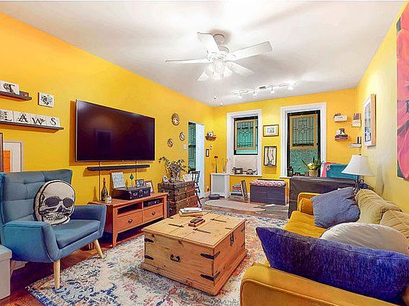 4th image of 270 Seaman Ave APT A6