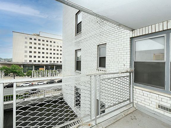 4th image of 12510 Queens Blvd APT 406