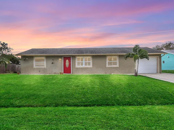 932 SE Belfast Avenue, Port St Lucie, FL 34983