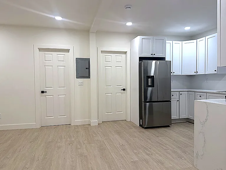 336A Danforth Ave #2 — Photo 10