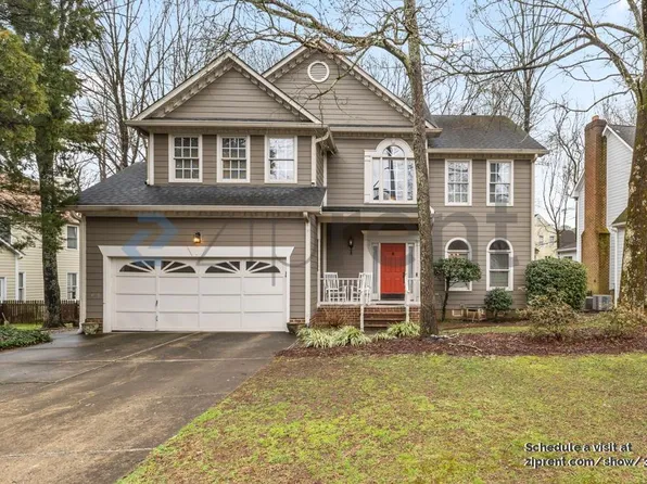 9216 Crofton Springs Dr, Charlotte, NC 28269