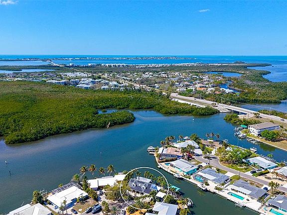 5th image of 10432 Spoonbill Rd W