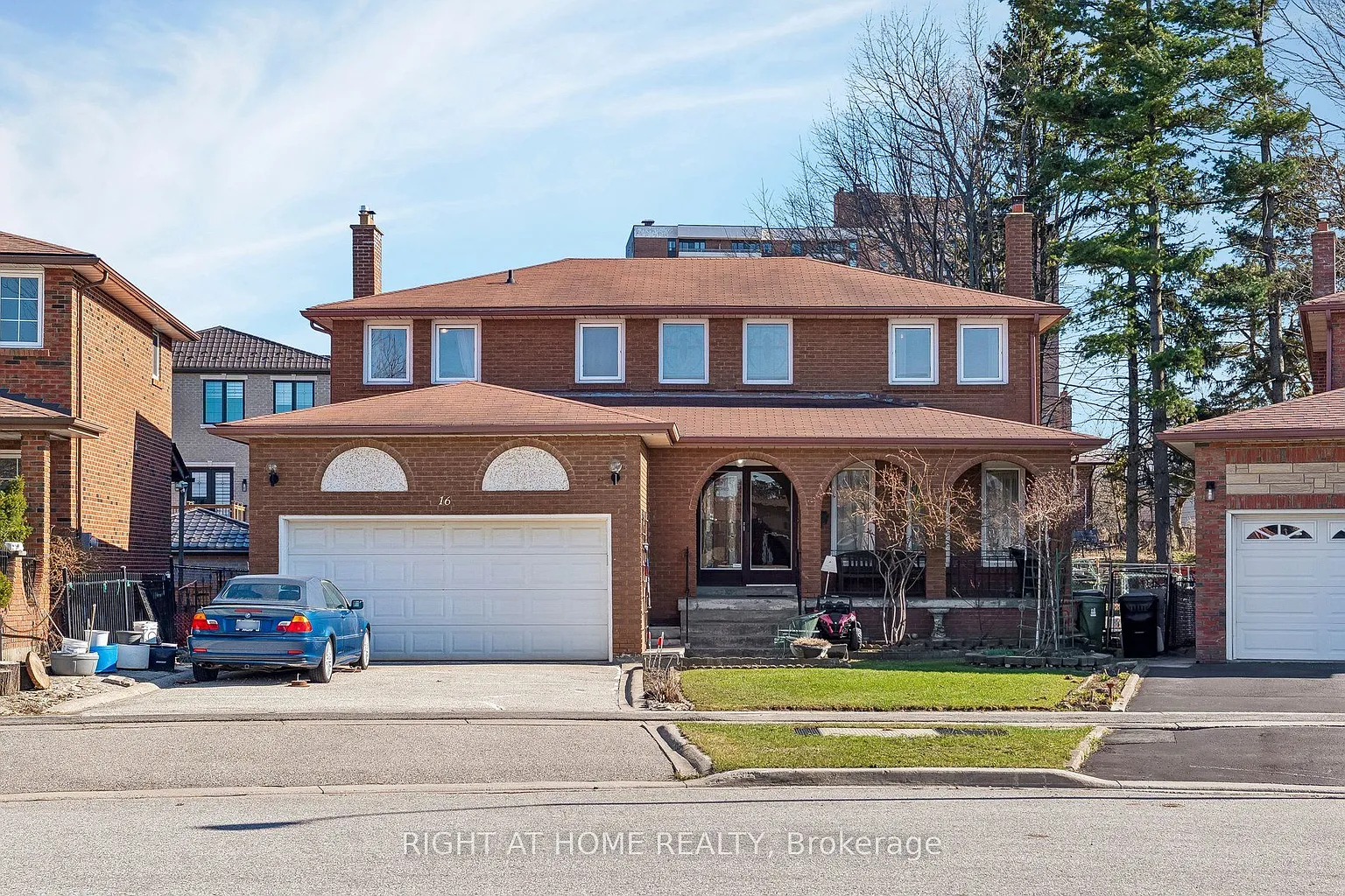 16 Ascolda Blvd photo 1