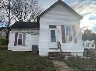 1006 W Spring St, Brownstown, IN 47220
