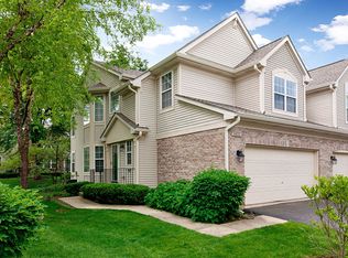 1437 Wyndham Cove Ln, Schaumburg, IL 60173