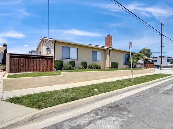 12205 S Halldale Ave, Los Angeles, CA 90047