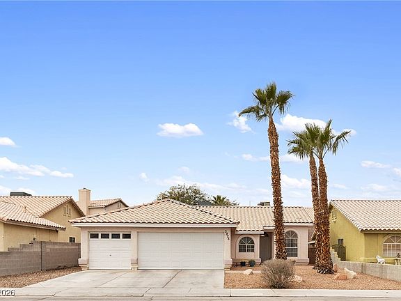 2nd image of 3825 Iverson Ln