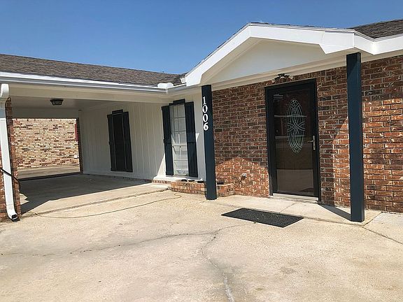 3rd image of 1006 Susan Ct