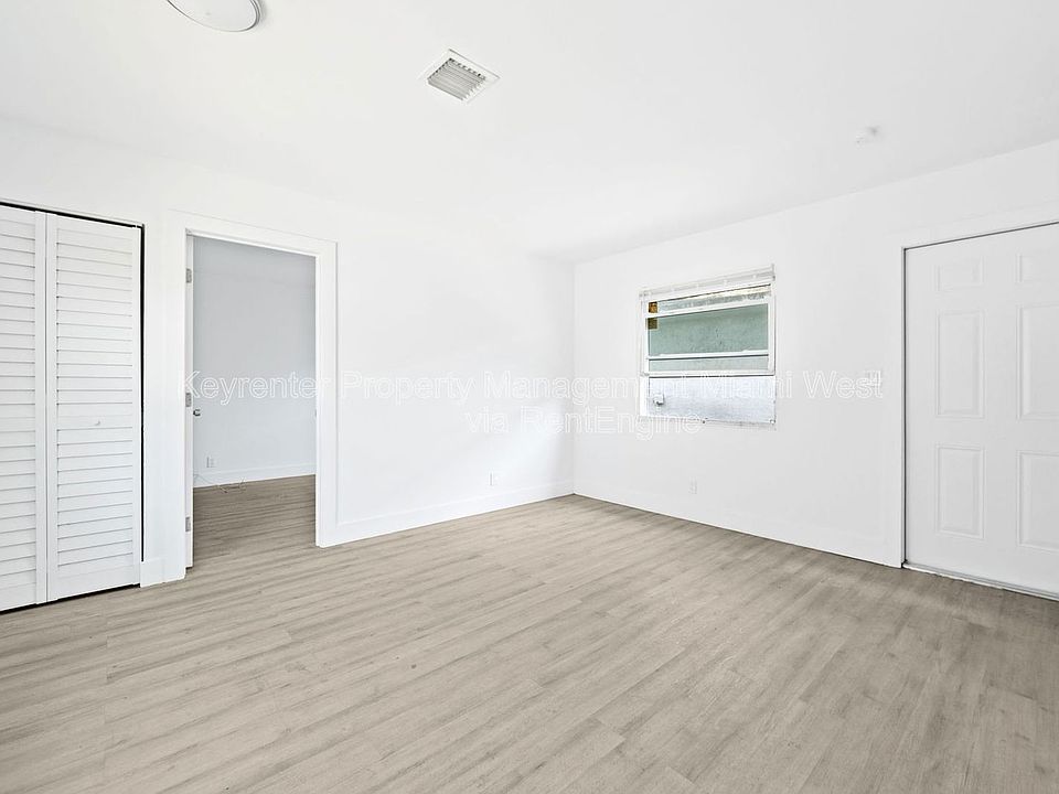 1st image of 1022 NW 6th Ave Unit 2