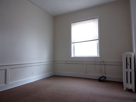 4th image of 1547 79th St #2