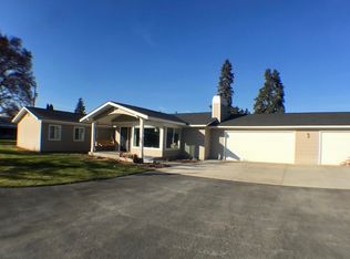 120 Green Meadows Dr, Yakima, WA