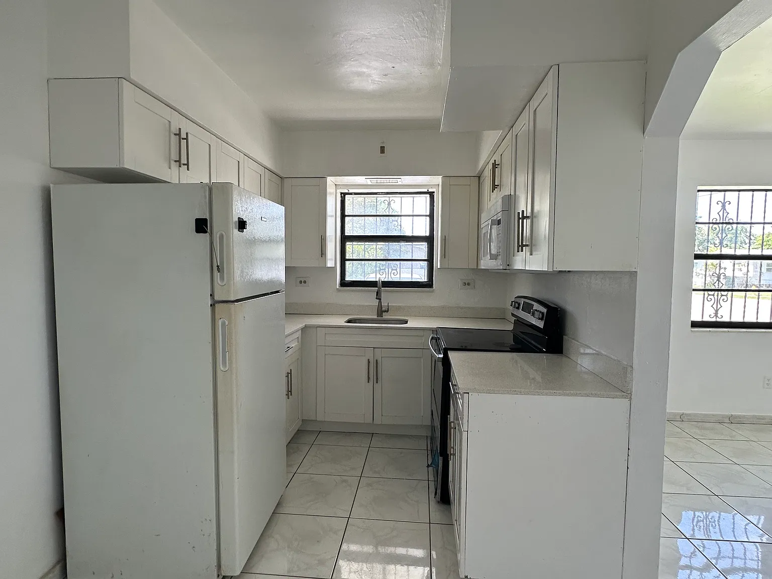 1 bed, $1,700 — Photo 3