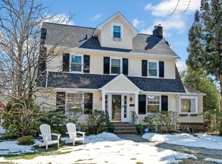 37 Emerson Rd, Glen Rock, NJ 07452