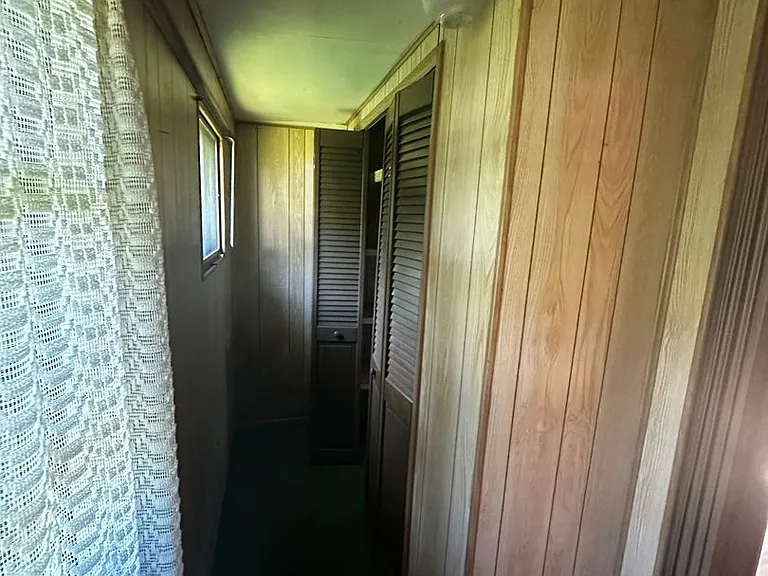 393 Jackson St — Photo 7