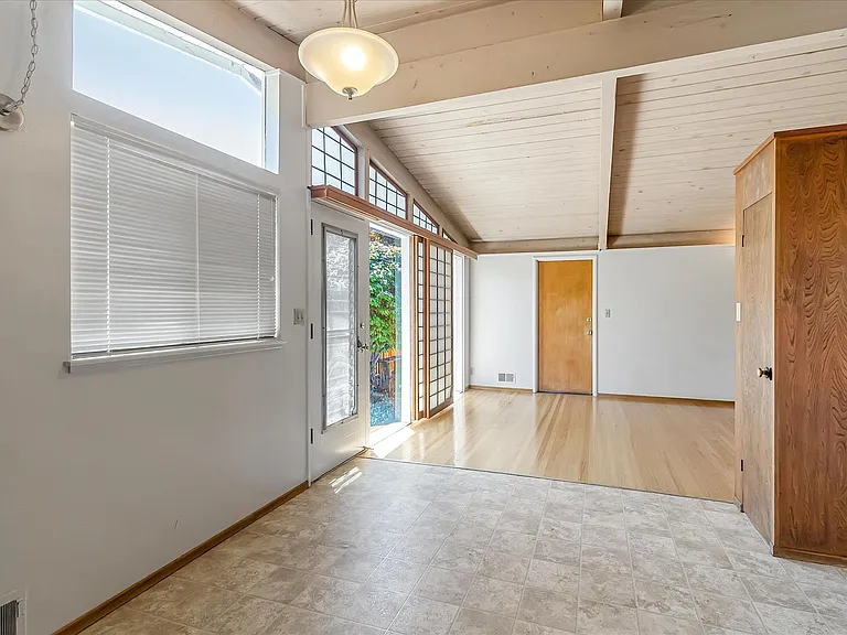3807 Nathan Way — Photo 15