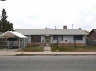1757 McCall Ave, Selma, CA 93662