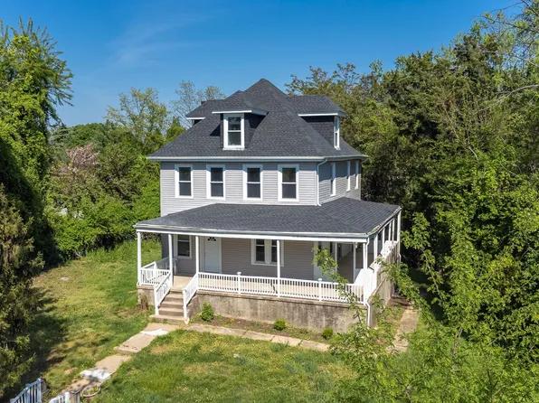 3 Sorrento Ave, Baltimore, MD 21229