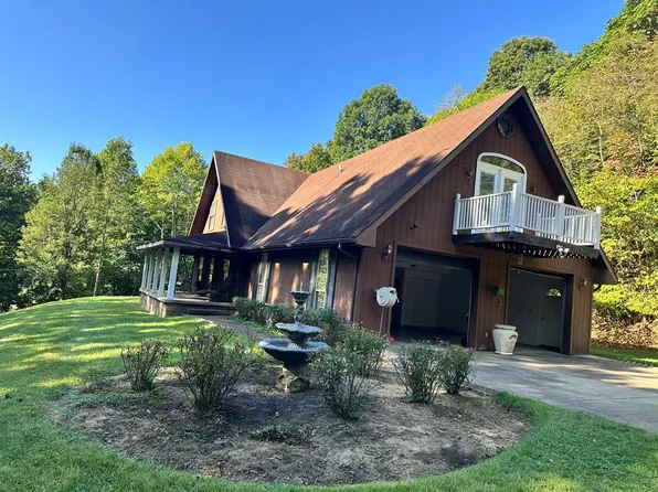 1882 Rosemount Rd, Portsmouth, OH 45662